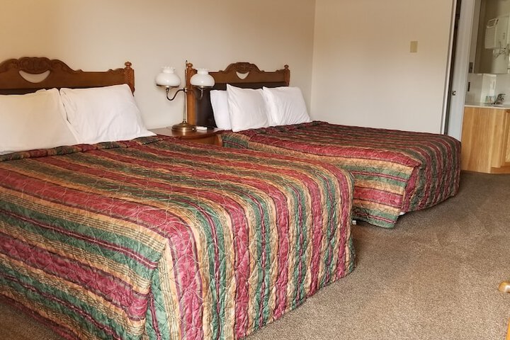 Room 13 of 14