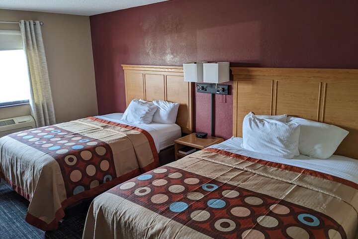 Room 33 of 39