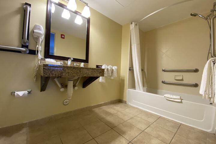Room 15 of 20