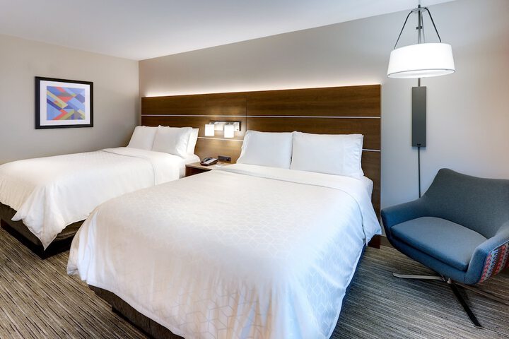 Room 55 of 80