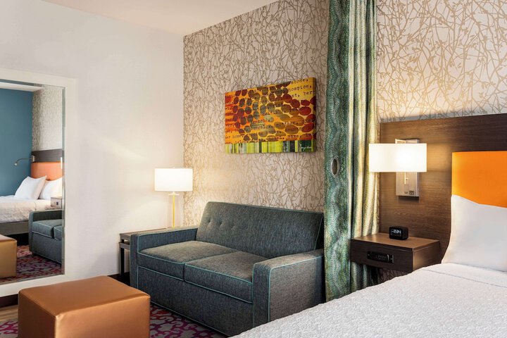 Room 38 of 68