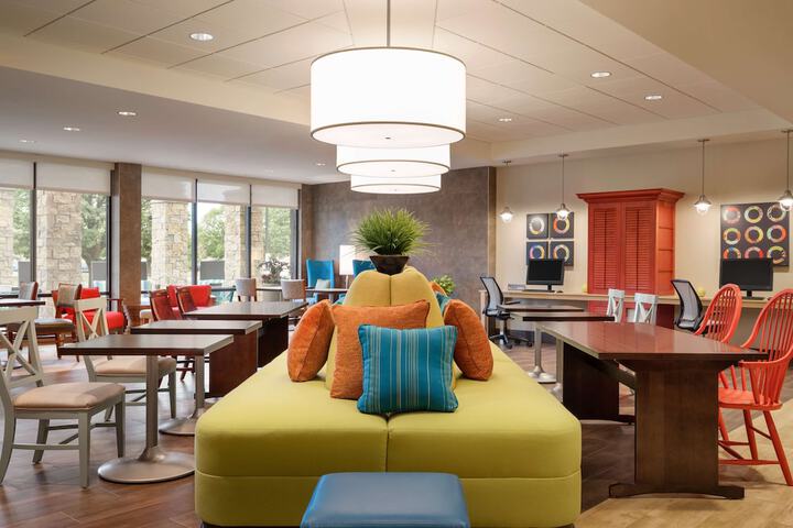 Home2 Suites by Hilton Joliet / Plainfield
