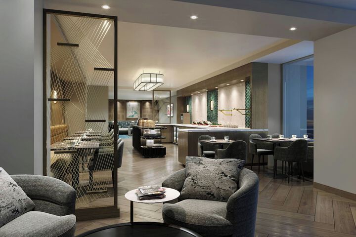 Lounge 68 of 79