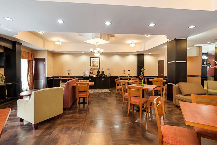 Comfort Suites Sulphur - Lake Charles