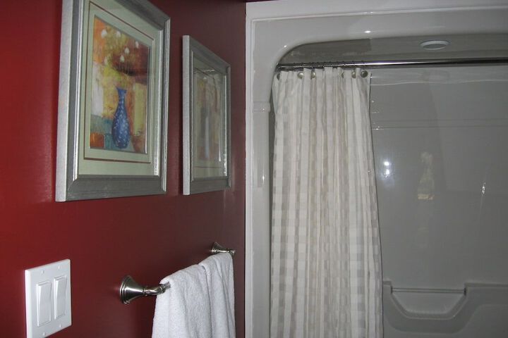 TWIN PINES BED & BREAKFAST