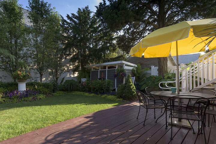 Sundeck 74 of 77