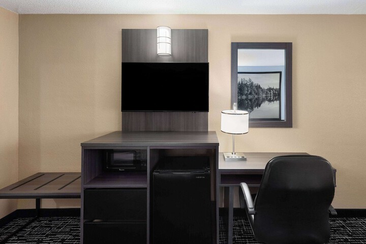 Room 47 of 58
