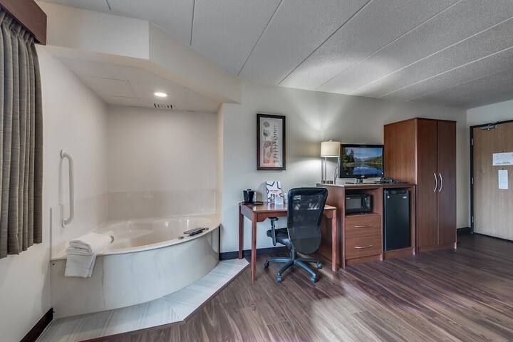 Room 19 of 52