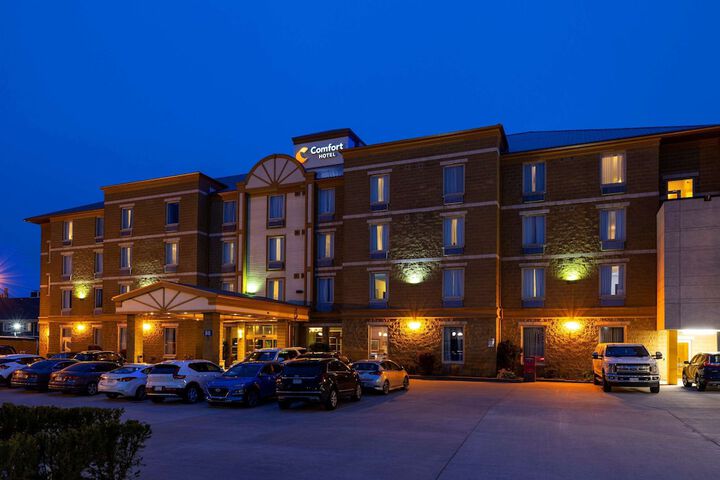 Hotel 2 of 55