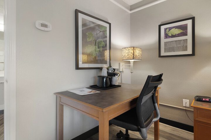 Room 12 of 54
