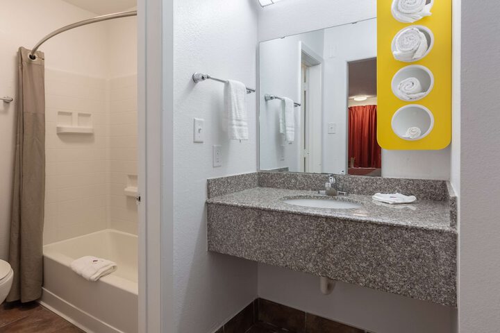 Motel 6 Bryan TX - University Area