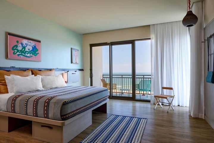 Moxy Virginia Beach Oceanfront