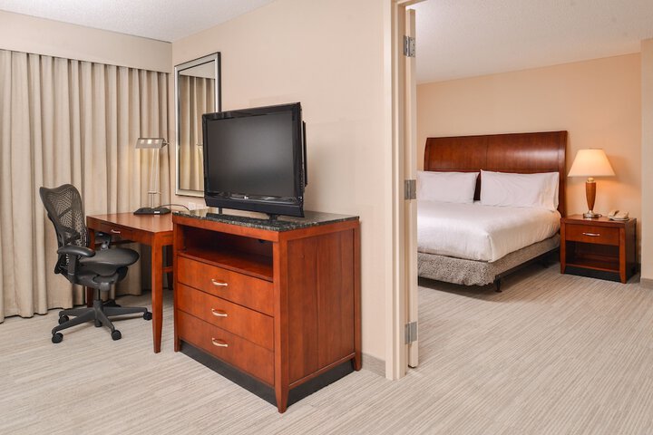 Room 28 of 50