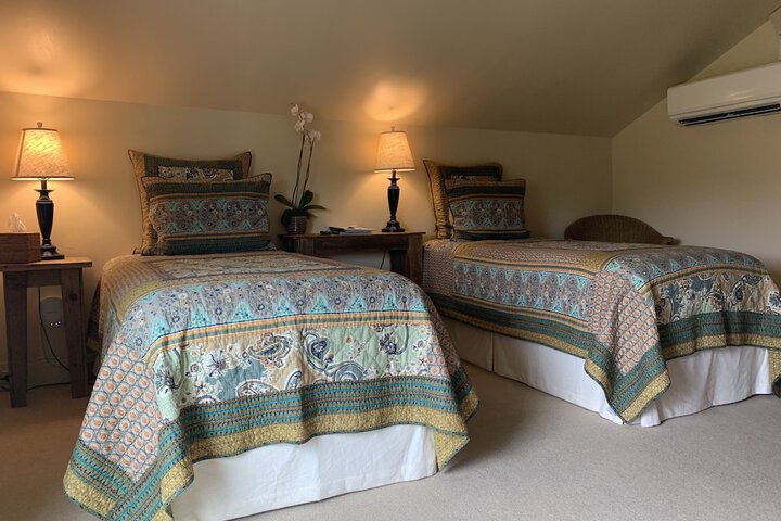 Room 80 of 98