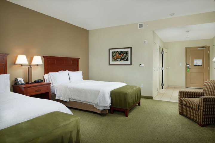 Hampton Inn & Suites Salem OR