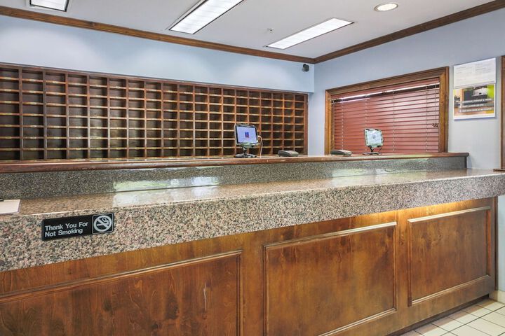 Hotel Interior 13 of 40