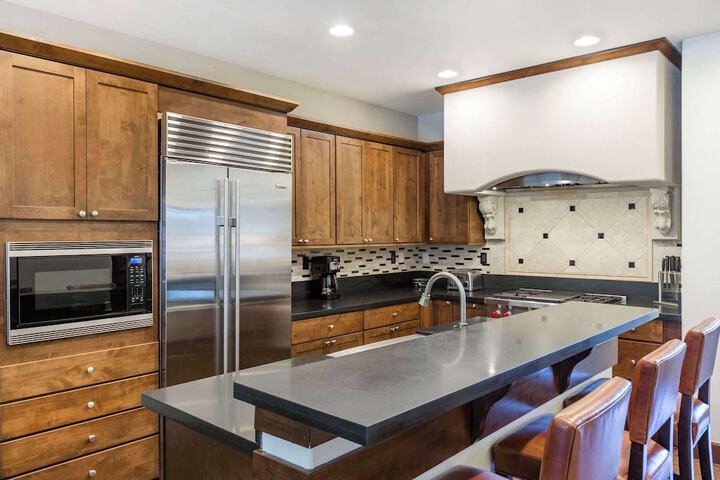 Bluegreen Vacations Big Bear Village an Ascend Collection Resort