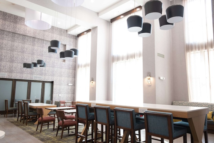 Breakfast/Coffee Service 41 of 47