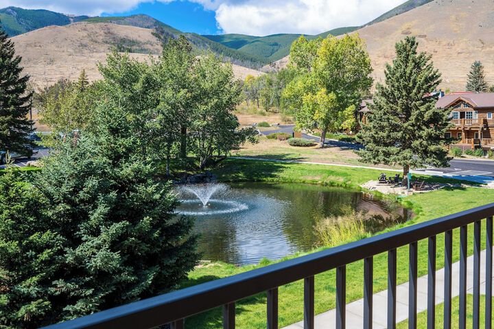 Rock Creek Resort
