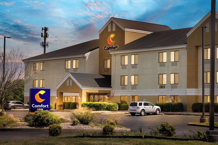 Hotel 4 of 47