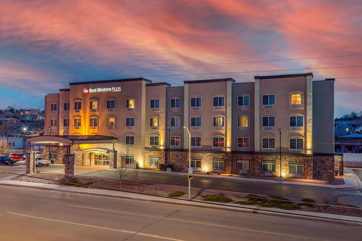 Hotel 3 of 45