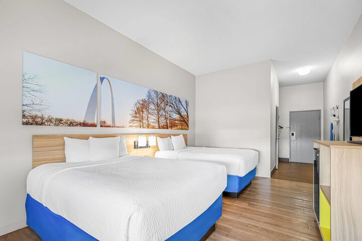 Days Inn by Wyndham Collinsville / St. Louis