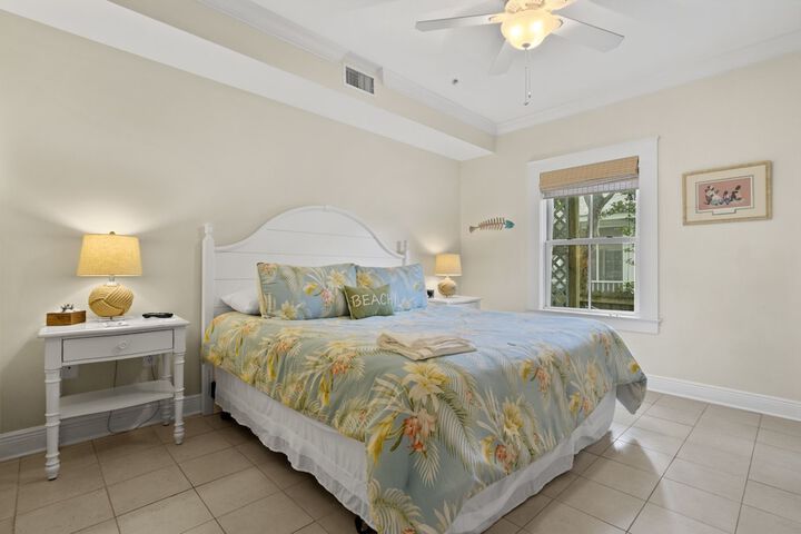 Bay Town Inn