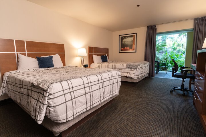 Room 32 of 44