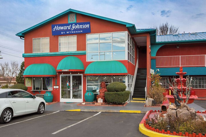 Hotel 3 of 34