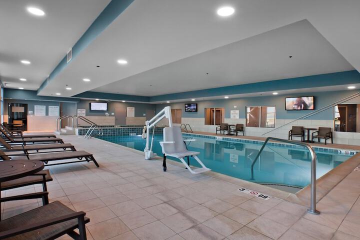 Pool 19 of 100
