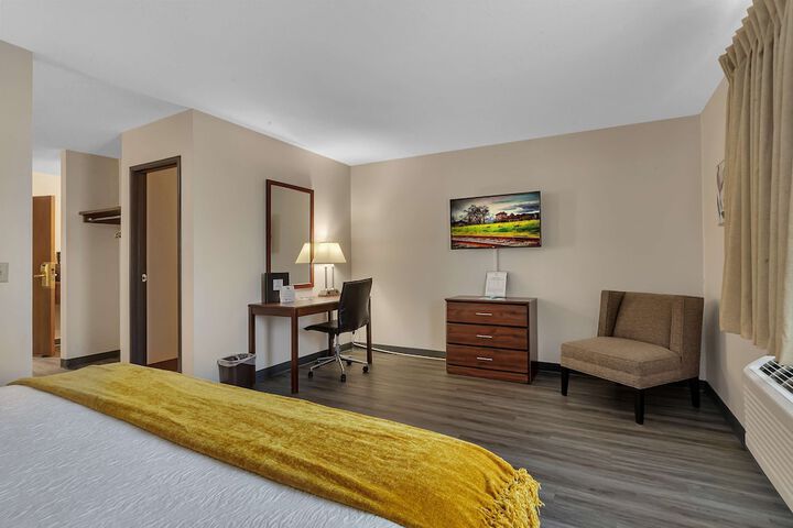Room 12 of 74