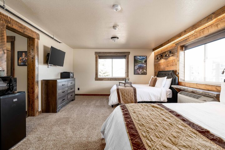 Room 47 of 53