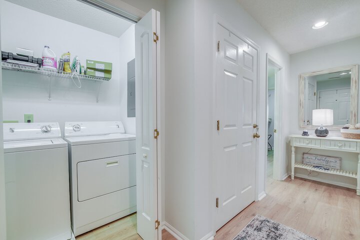 Sunset Beach Condo: Ideal Golfing Getaway!