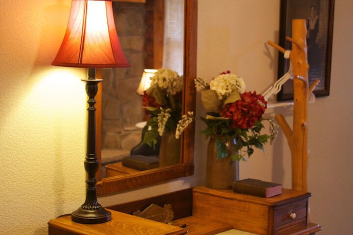 Room 40 of 57