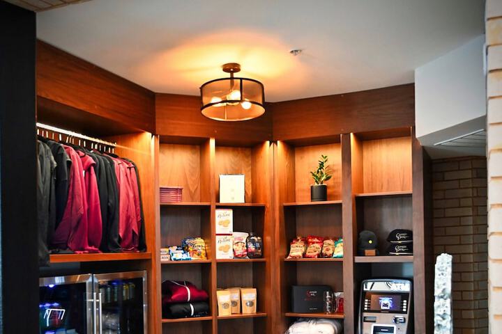 Gift Shop 134 of 138