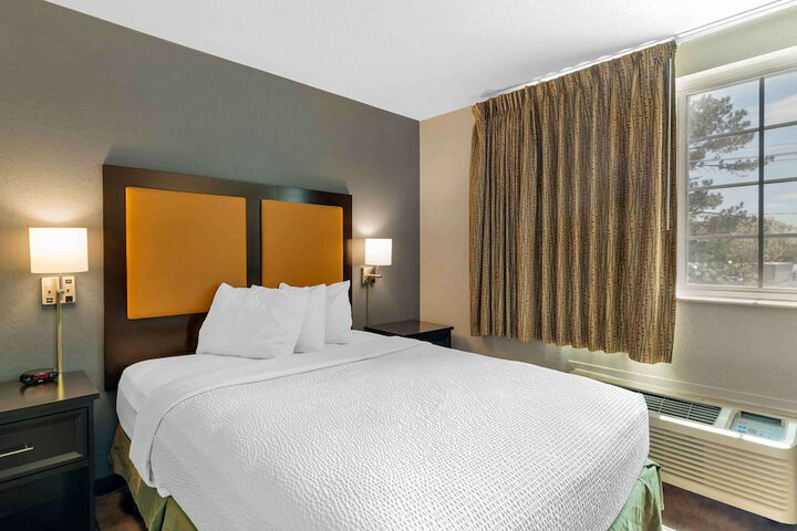 Room 20 of 30