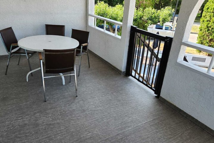 Hotel 4 of 40