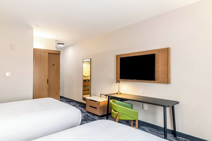 Room 22 of 29