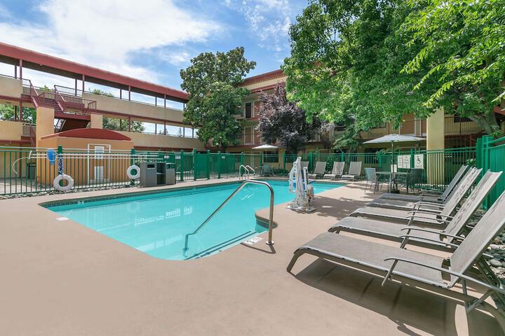 Pool 6 of 79