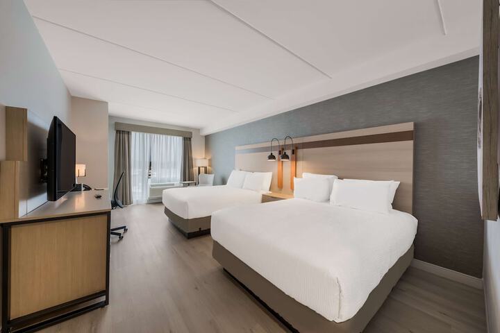 Room 27 of 50