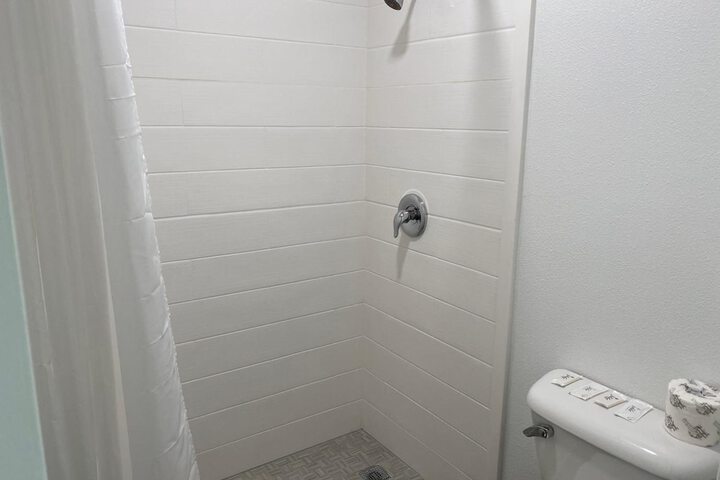 Room 14 of 30
