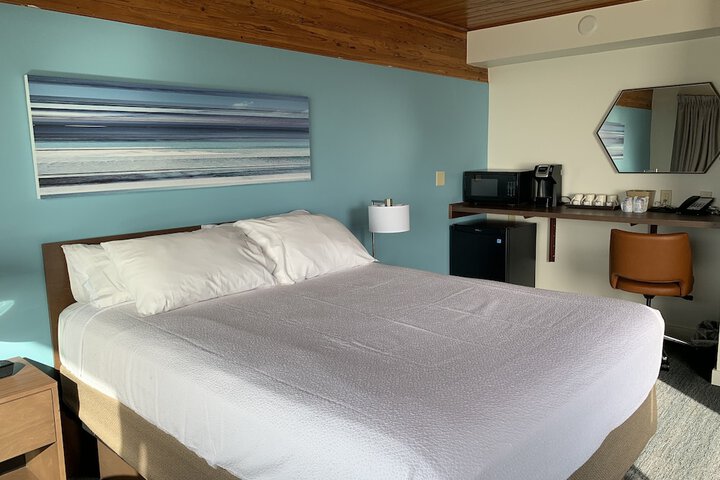 The Ocean Front at Seaside
