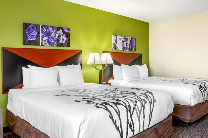 Sleep Inn & Suites Milwaukee Airport