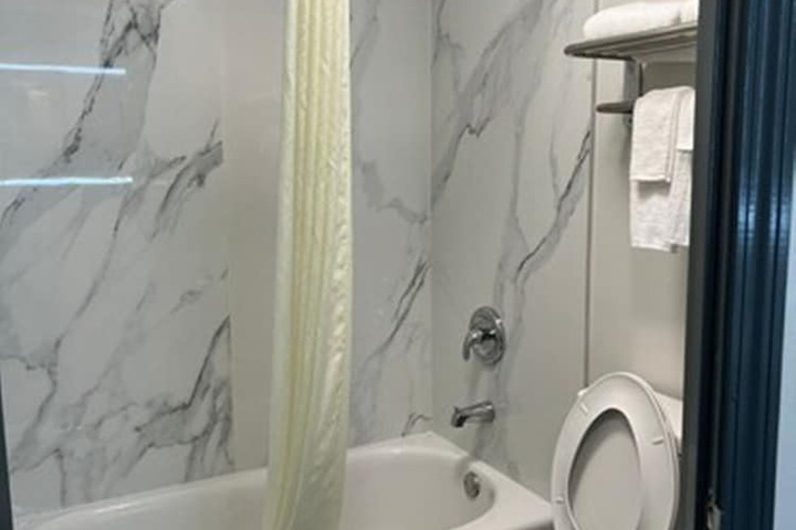Quality Inn Rome South