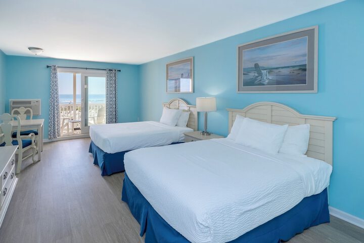 Drifting Sands Oceanfront Hotel
