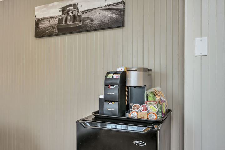 Breakfast/Coffee Service 122 of 153