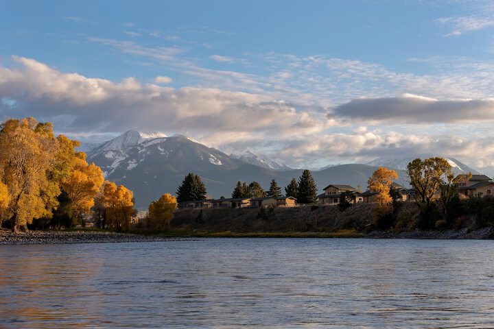 Yellowstone Valley Lodge an Ascend Collection Hotel