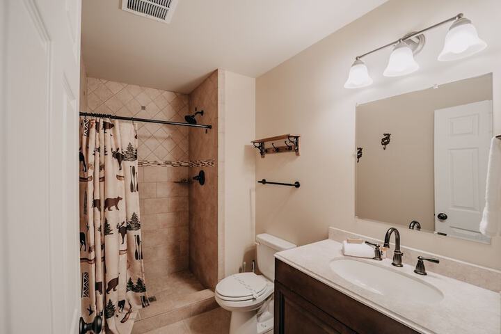 Room 32 of 58