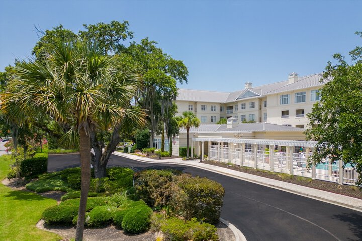 Hotel 2 of 49