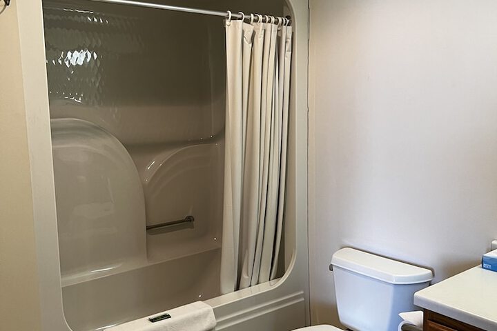 Room 18 of 29